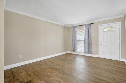 1102 Eastwood Dr, Lewisville, TX 75067-5012