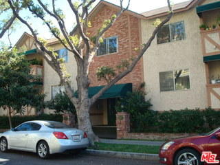 12030 Rochester Ave, Los Angeles CA  90025-2162 exterior