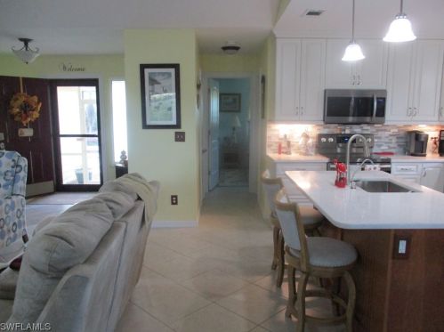 4472 Lake Heather Cir, Saint James City FL  33956-2614 exterior