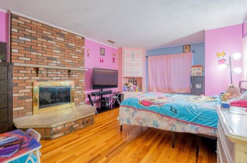 107 Barnes Rd, Washingtonville NY  10992-1933 exterior