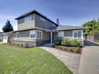 383 April Way, Campbell, CA 95008-0707