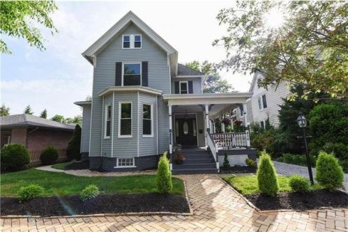 826 Thorn St, Sewickley PA  15143-1838 exterior