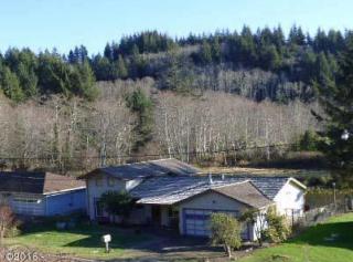 4786 Loop Dr, Rose Lodge, OR 97368-9630