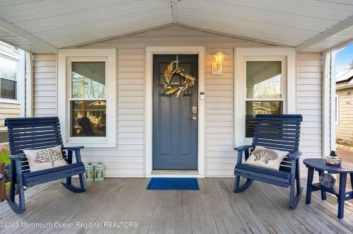 1250 Maplewood Rd, Belmar NJ  07719-2839 exterior