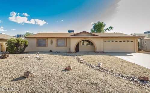 1249 Mesquite St, Chandler, AZ 85224-2313