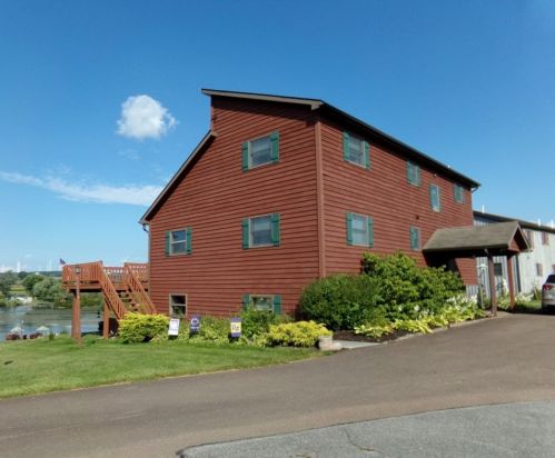 192 Stable Ln, Friedens, PA 15541-6144