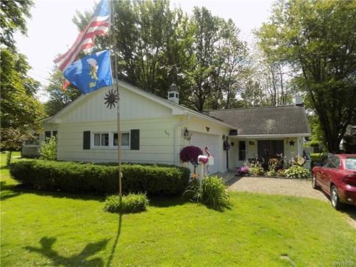 467 Gordon Ave, Angola, NY 14006-9757
