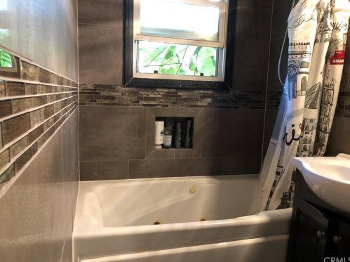 405 Flower St, Orange CA  92868-2328 exterior