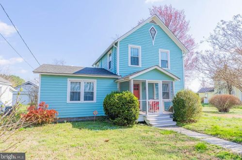334 Front St, Foneswood, VA 22572