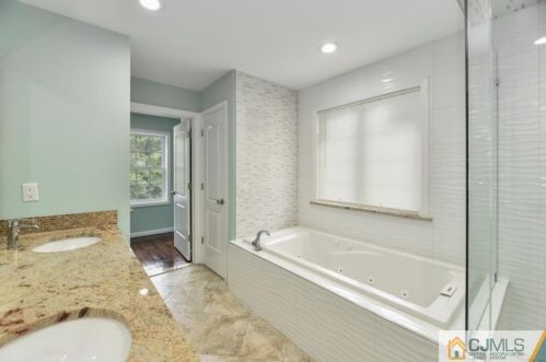 703 Tremont Ave, South Plainfield NJ  07080-3993 exterior