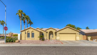5398 Bryce Ln, Glendale, AZ 85301-8624