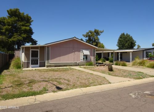 17832 6th St, Phoenix, AZ 85022-1520