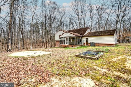 3791 Gardners Rd, Mineral VA  23117-3001 exterior