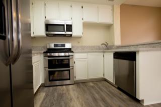 29488 Courtney Pl, Temecula CA  92591-3775 exterior