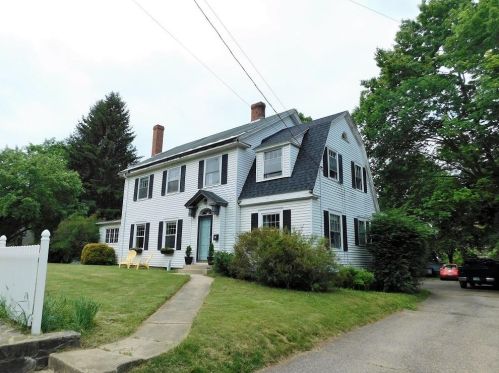 20 Mill Rd, Lee, NH 03824-3039