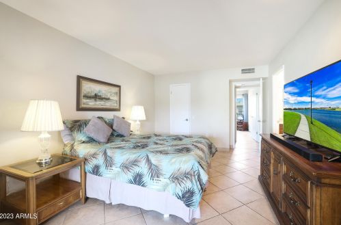 13448 100 Ave, Sun City AZ  85351-2854 exterior