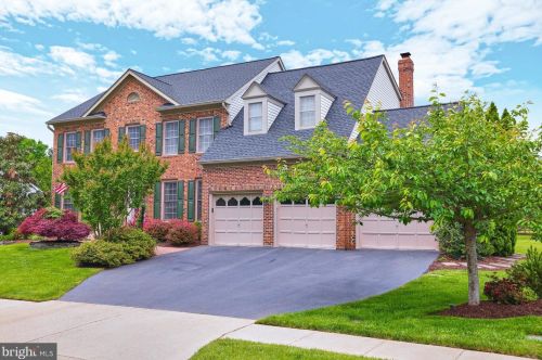 12680 Lace Falls Loop, Bristow, VA 20136-1295