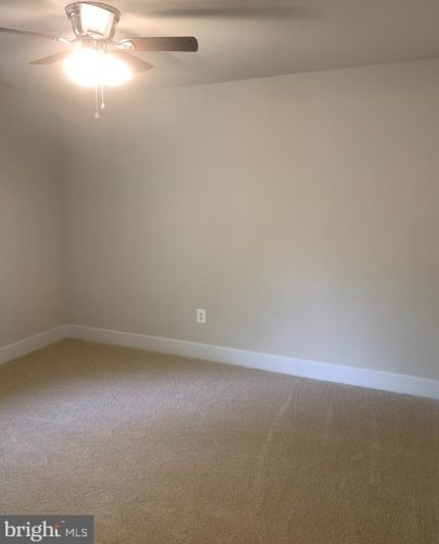 464 Cabin Point Dr, Montross VA  22520-4075 exterior