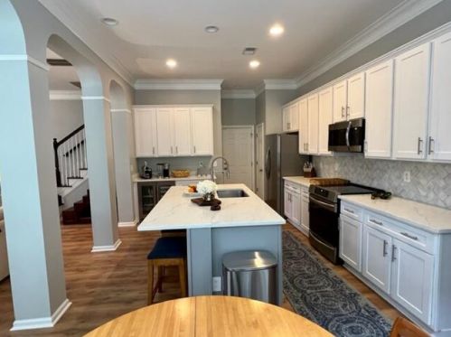 2500 Draymohr Ct, Mount Pleasant SC  29466-7110 exterior