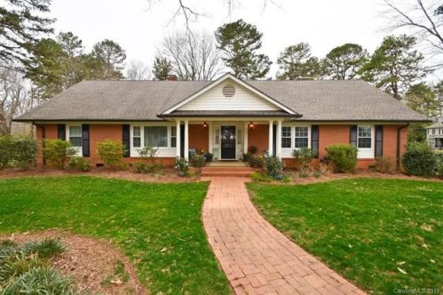 400 Brackenbury Ln, Charlotte, NC 28270-0972