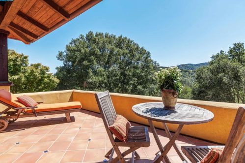 5 Owl Hill Ct, Orinda CA  94563-3441 exterior