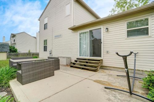 401 Lockmead Dr, Pataskala OH  43062-7333 exterior