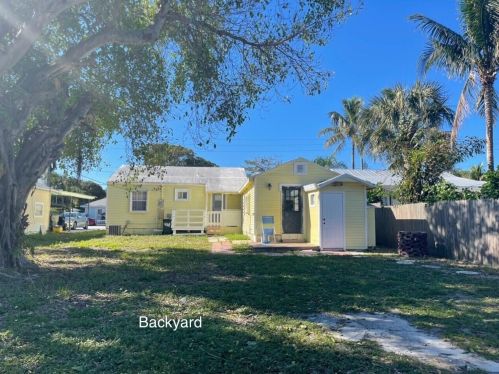 621 4th Ave, Delray Beach, FL 33483-4433