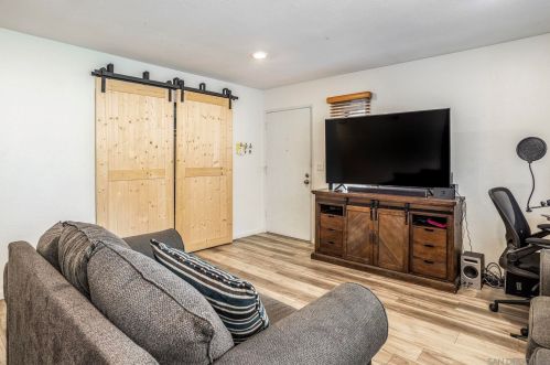 2850 Casey St, San Diego, CA 92139-3350