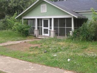 913 Granard St, Gaffney SC  29341-1976 exterior