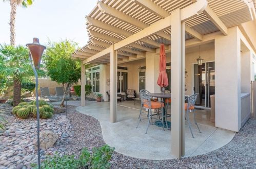 44114 Royal Troon Dr, Indio CA  92201-9000 exterior