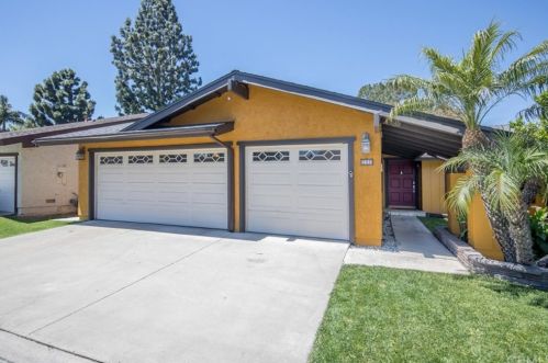 262 La Linda Dr, Orange, CA 92868-2620