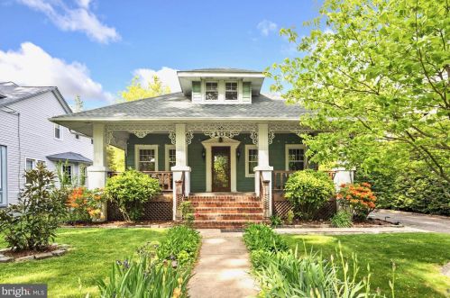 105 10th Ave, Haddon Heights, NJ 08035-1603