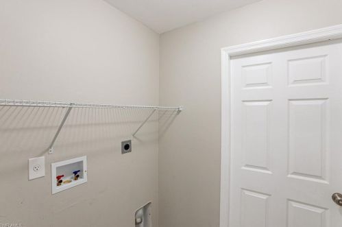 2212 4 Ter, Cape Coral FL  33909-0063 exterior