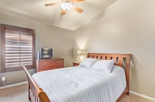 471 Kenneth Pl, Chandler AZ 85226-6037 exterior