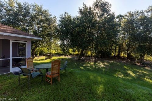 563 Flamingo Ave, Lehigh Acres FL 33974-7509 exterior