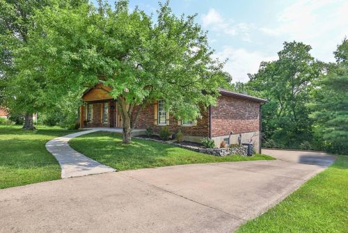 411 Shannon Dr, Covington, KY 41017-3326