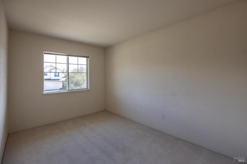 1401 Snowy Cloud Way, Santa Rosa CA  95409-4373 exterior