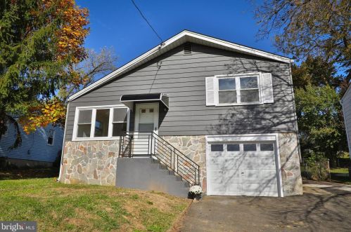 1552 Fitzwatertown Rd, Willow Grove PA  19090-4343 exterior