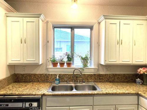 7512 Newcomb St, San Bernardino CA  92410-4334 exterior