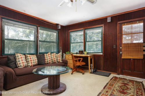 532 Smith Dr, Point Pleasant Beach NJ  08742-5432 exterior