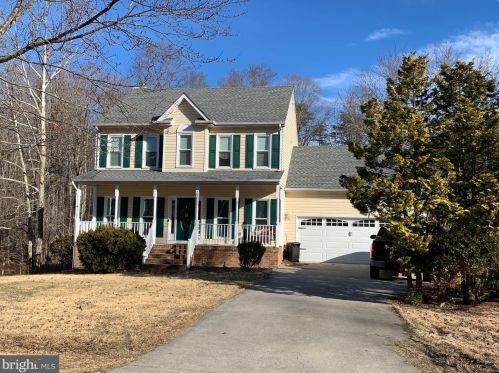 7428 Drew Ln, Fredericksburg VA  22407-6668 exterior
