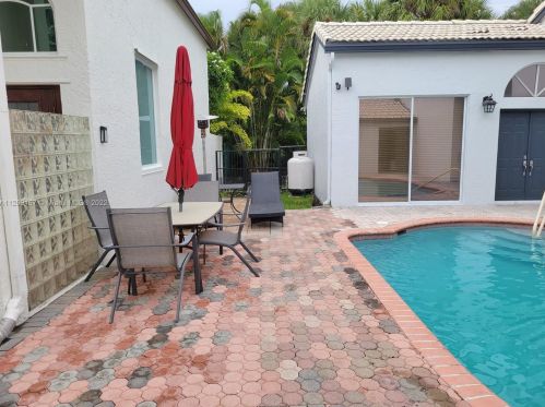 15735 11th St, Hollywood FL 33028-1600 exterior