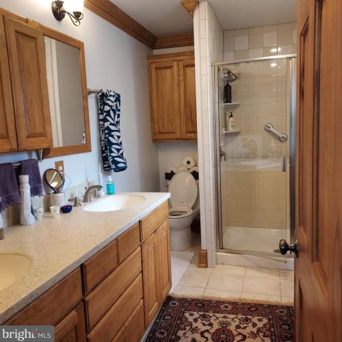 177 Upper Fry Rd, Trenton NJ  08628-2734 exterior