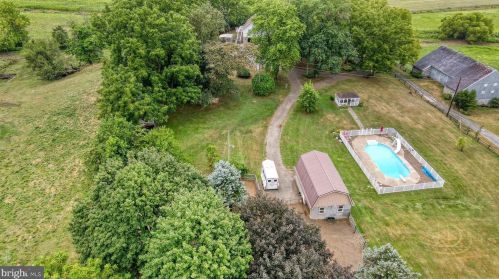 215 Means Hollow Rd, Lees Cross Roads, PA 17257-1721