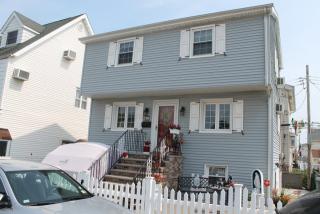 30 Lester Ct, Brooklyn, NY 11229-6035