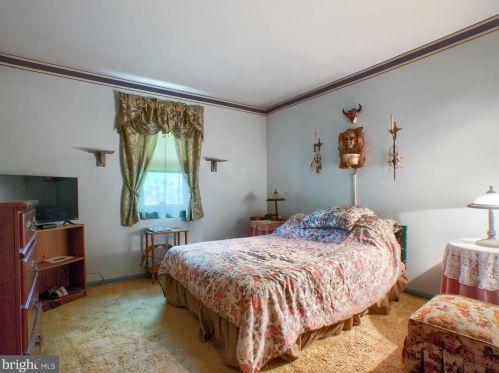 120 Zieglerville Rd, Collegeville PA  19473-2214 exterior