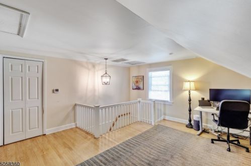 24 Burnham Rd, Greystone Park NJ  07950-1715 exterior