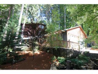 7298 Elderberry St, Springfield OR  97478-7436 exterior