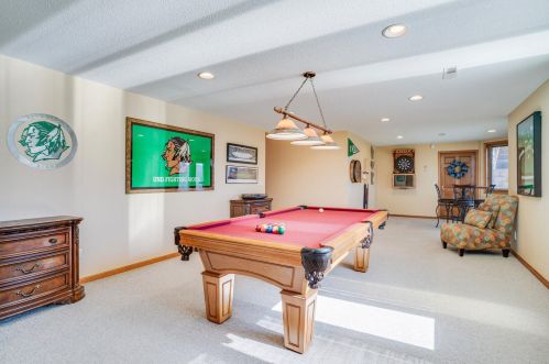 5230 Creekside Pl, La Crosse WI  54601-2296 exterior