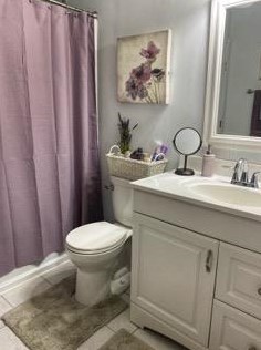 3828 Kingsway Dr, Crown Point IN  46307-8982 exterior